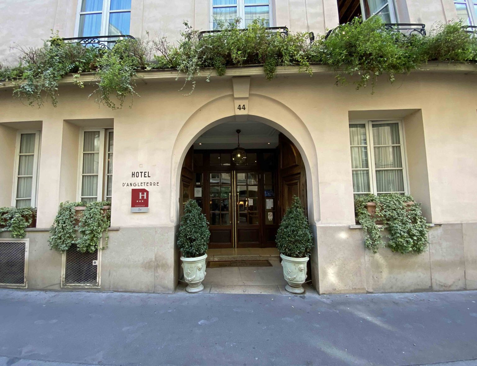 Ernest Hemingway in Paris Ankunft im Hôtel Jacob et d’Angleterre