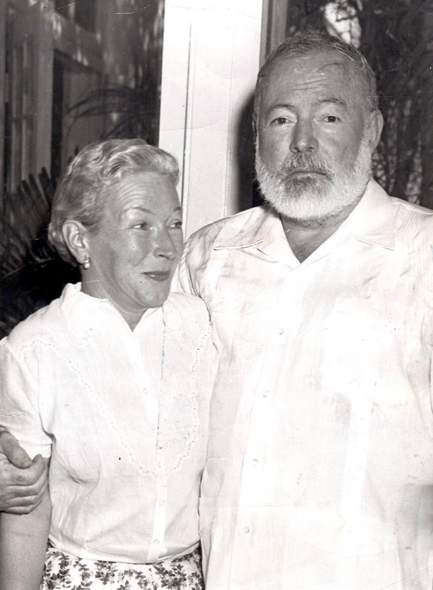 2. Ernest Hemingway ist ein schwer reicher Mann.
